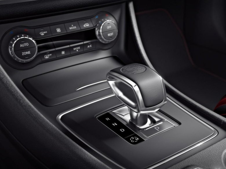 Mercedes benz cla 45 amg