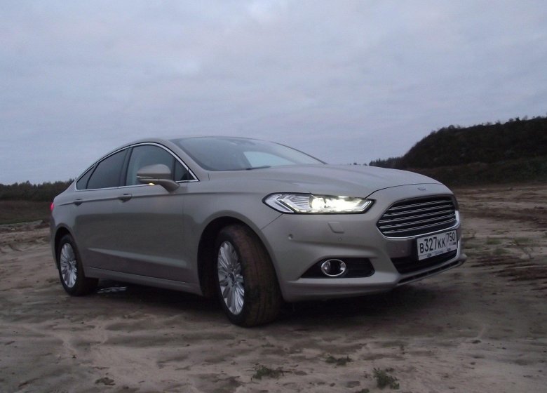 Ford mondeo 2015