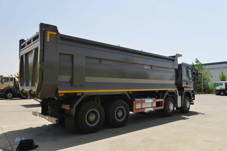 Sitrak c7h 8x4 самосвал 2022