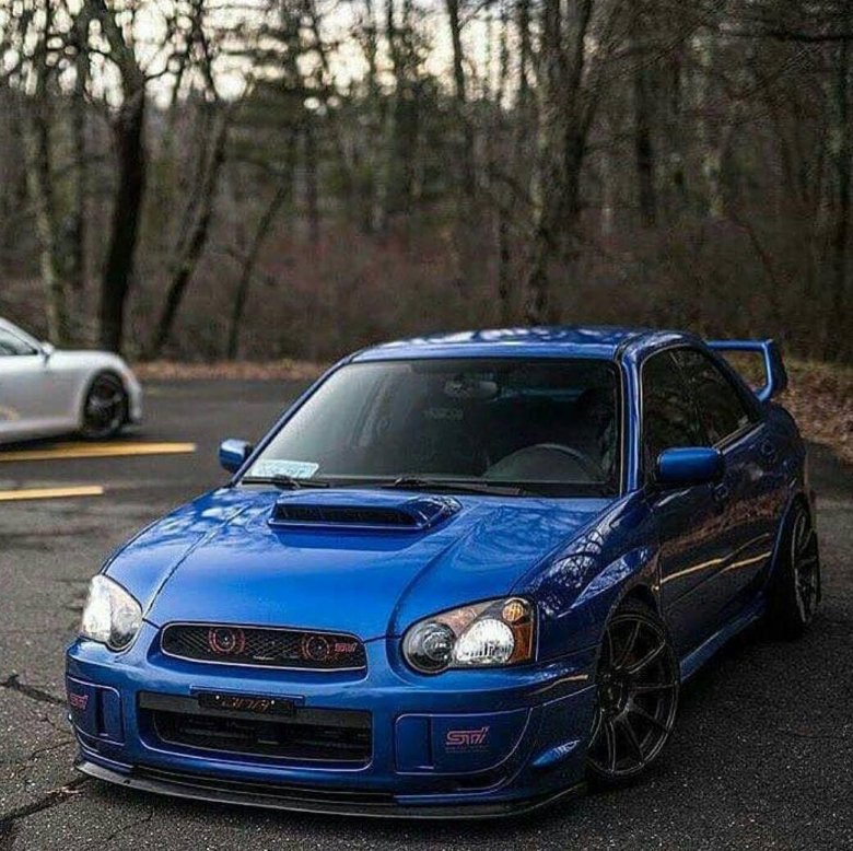 Субару wrx sti 2004