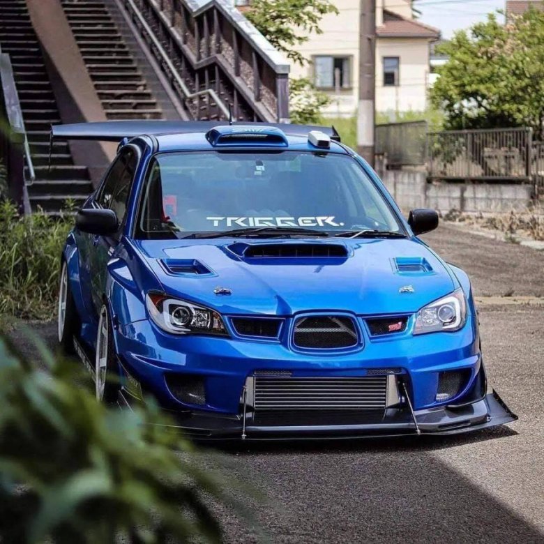 Машина субару импреза