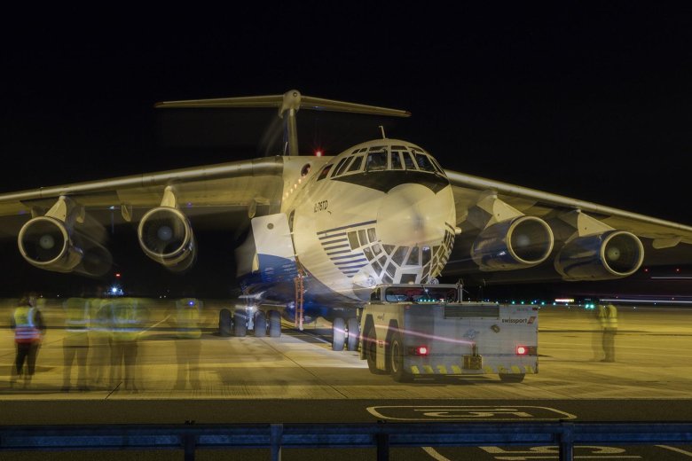 Самолет ил 76