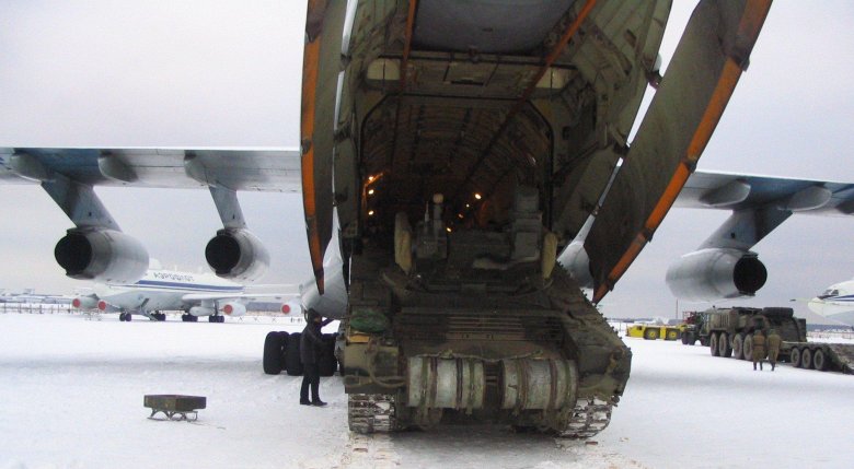 Ил 76 грузовой отсек