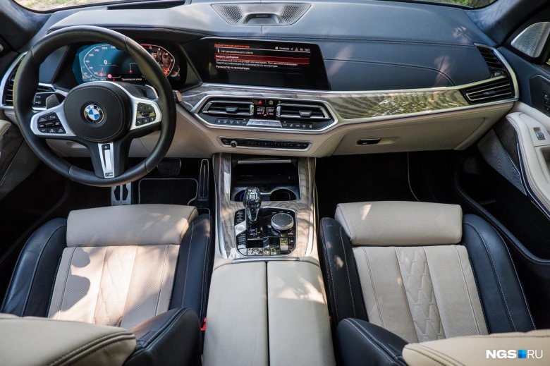 Бмв икс 7 салон