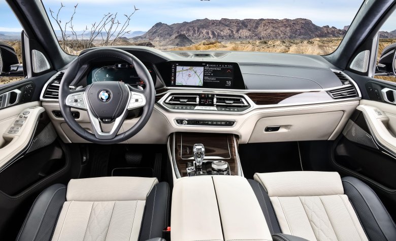 Bmw x7 2022 салон