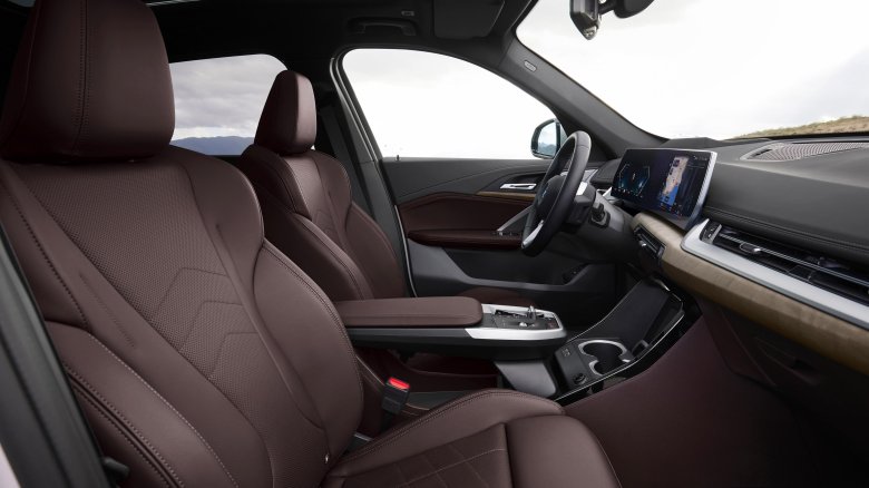 Bmw x1 2023 interior