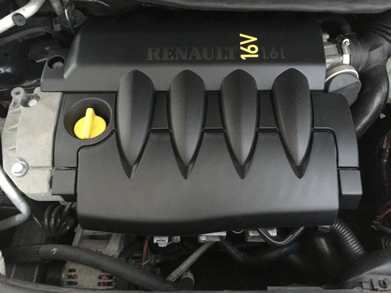 8200287536 renault «крышка двигателя»
