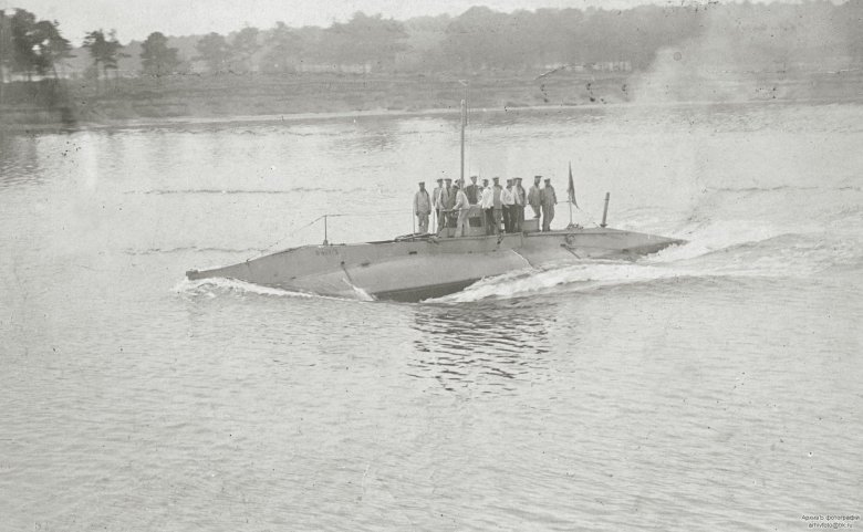 Подводная лодка дельфин 1904