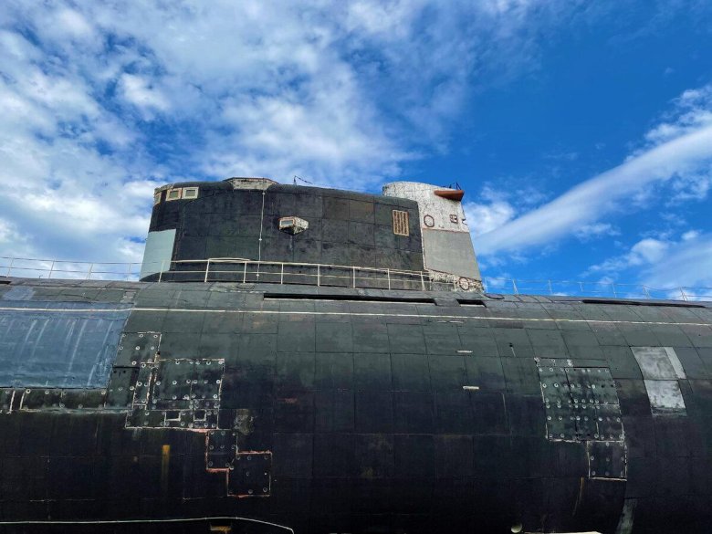 Б-307 — советская дизельная подводная лодка проекта 641б «сом».