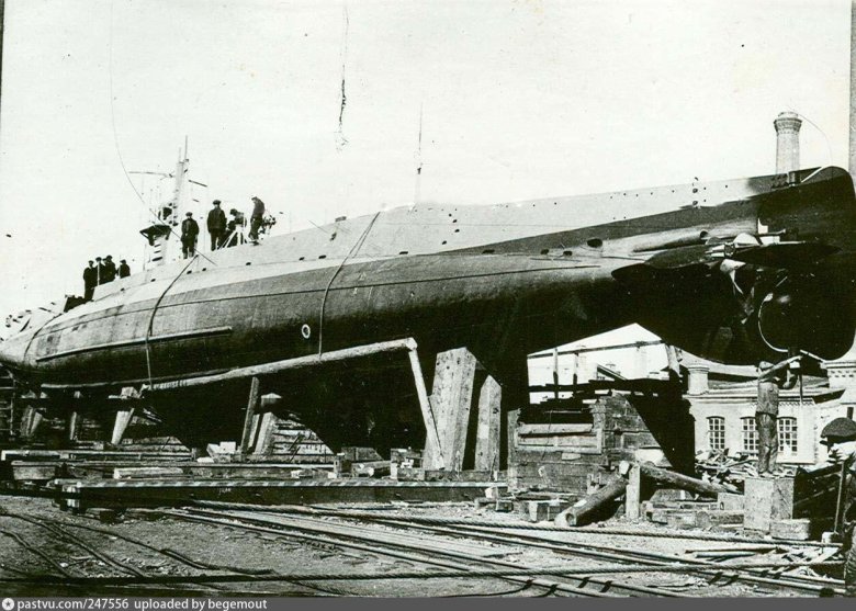 Первая подводная лодка российской империи