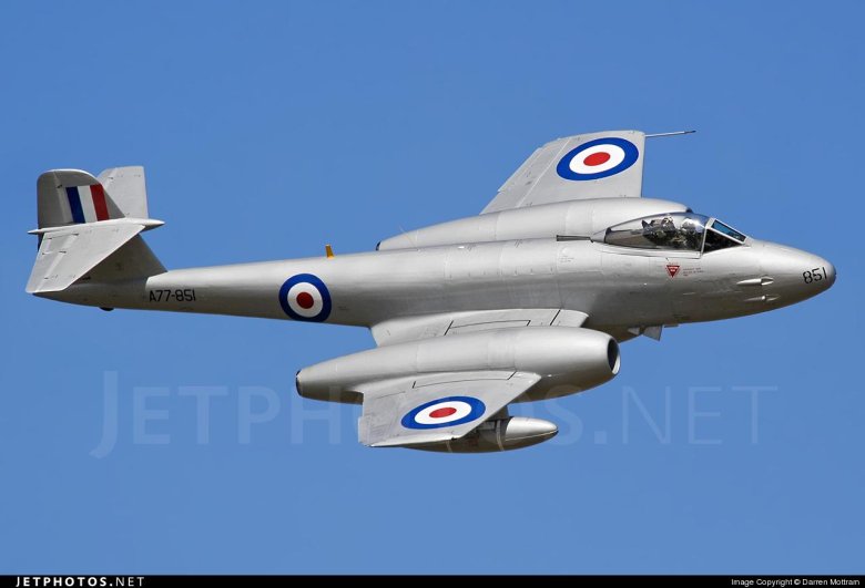 Gloster meteor самолет