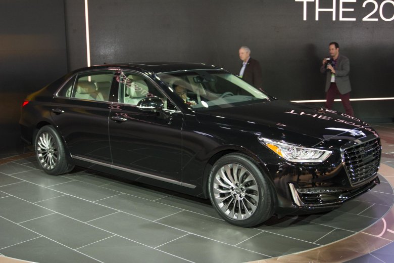 Hyundai genesis 2017 g90