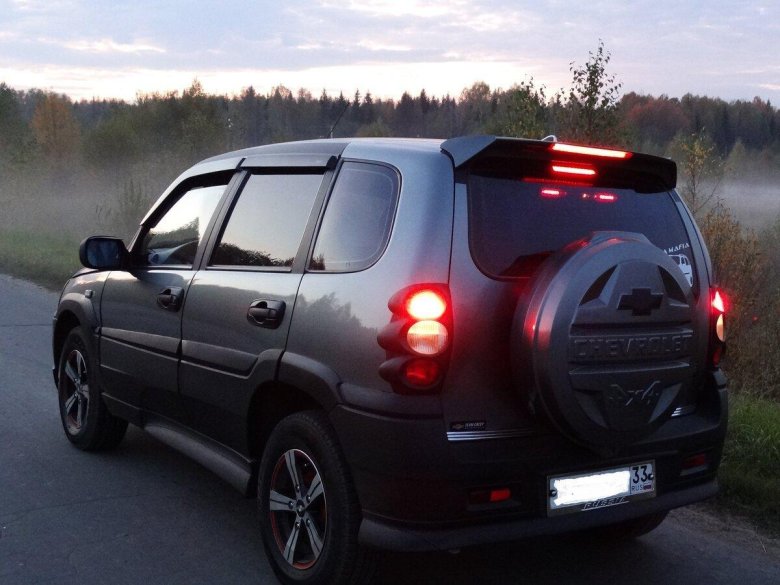 Нива шевроле бертон 2008