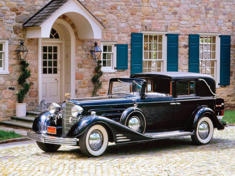 Cadillac v 16 1930