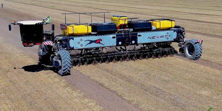 Трактор nexat