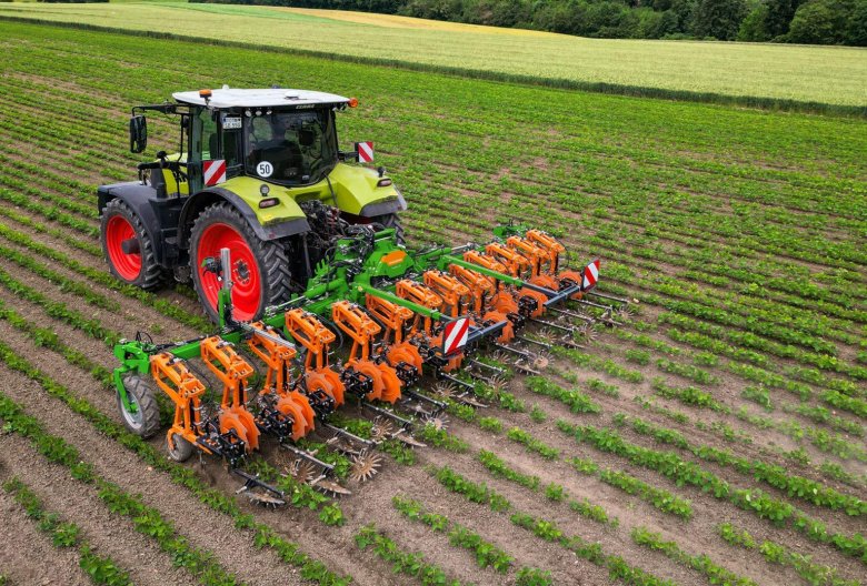 Пропашная сеялка амазон