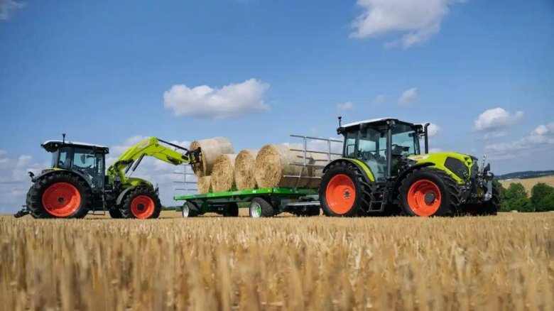 Трактор claas