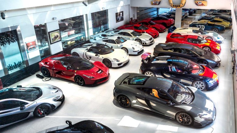 Автопарк дорогих машин