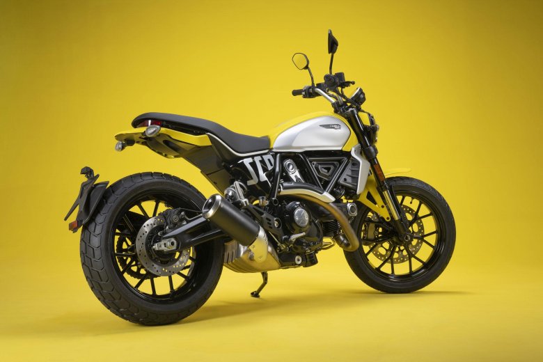 Ducati scrambler full throttle