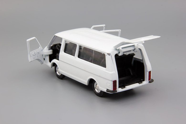 Раф микроавтобус