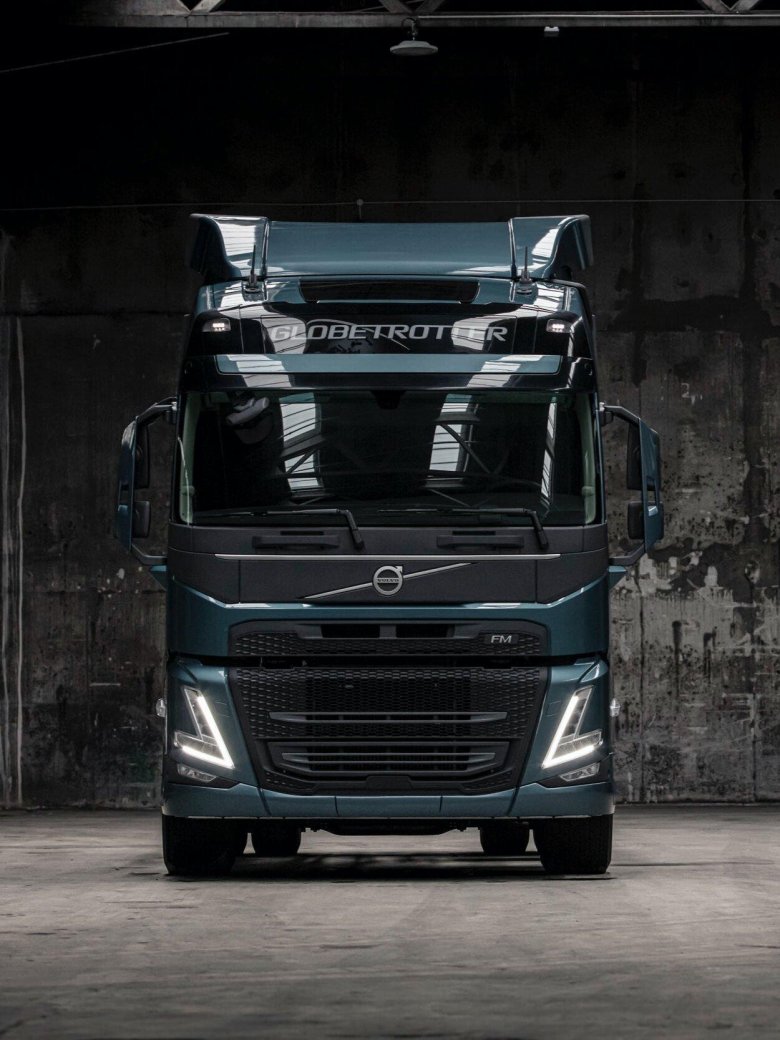 Вольво тягач 2020