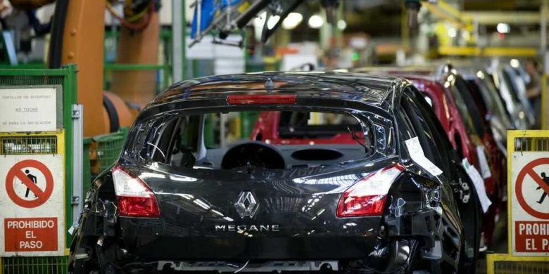 Автомобильный завод рено франция