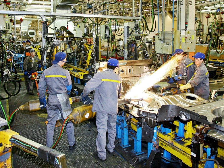 Завод машиностроения