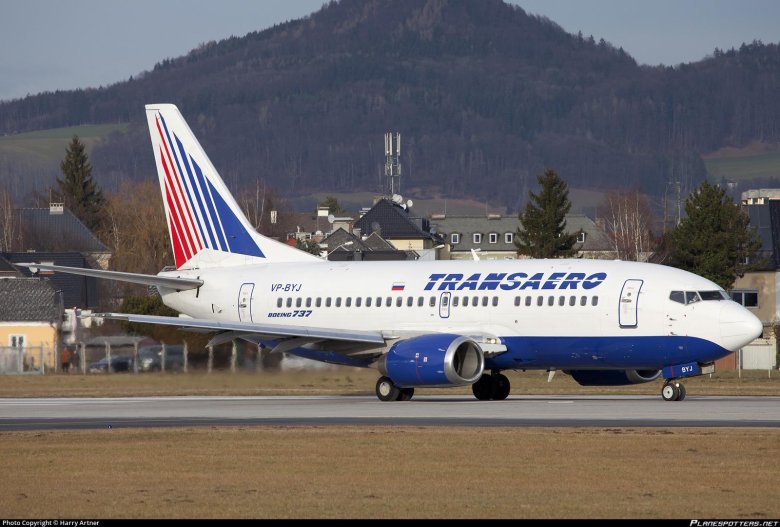 Боинг 737 трансаэро