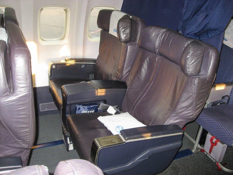 Boeing_737-800 utair бизнес класс