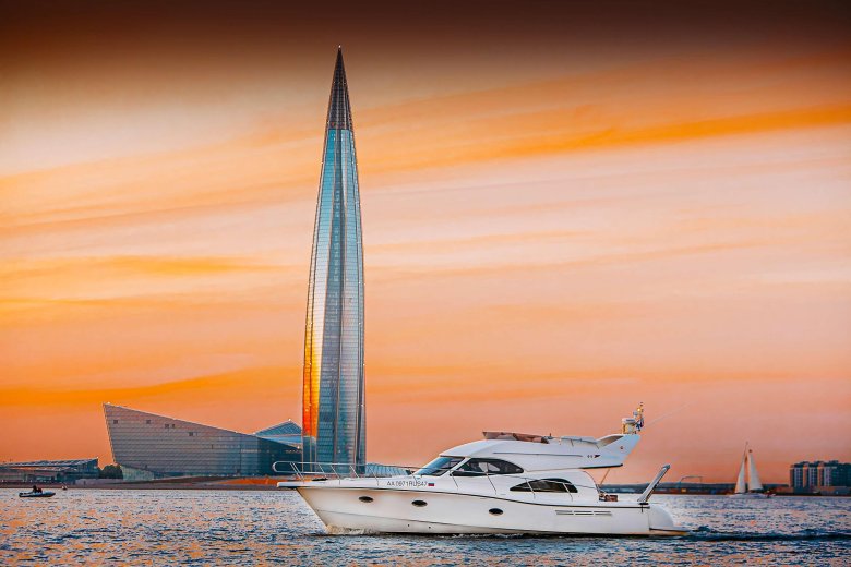 Яхта спб