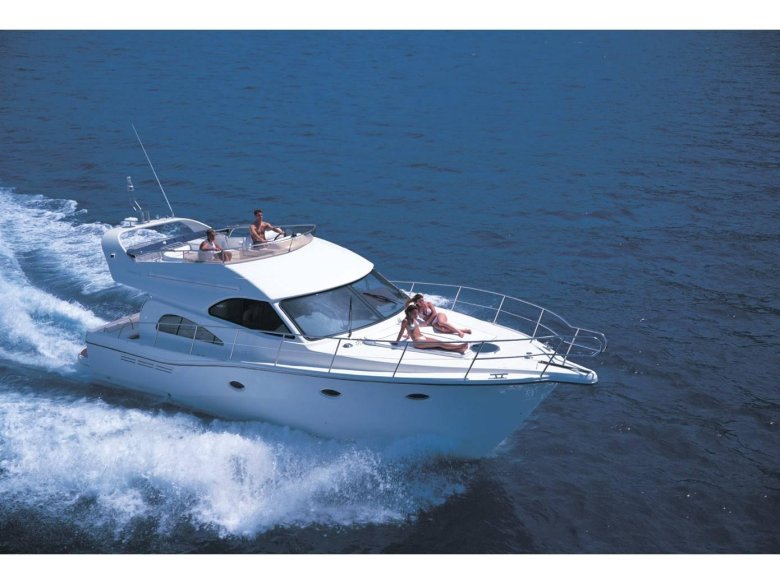 Родман 44 яхта