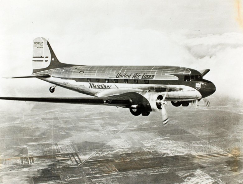 Самолёт дуглас dc-3