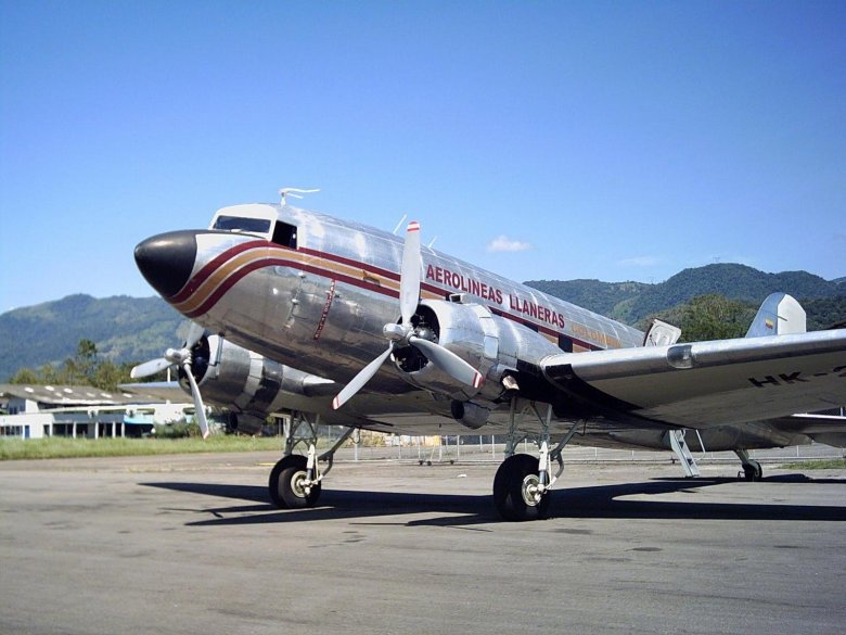The douglas dc 3
