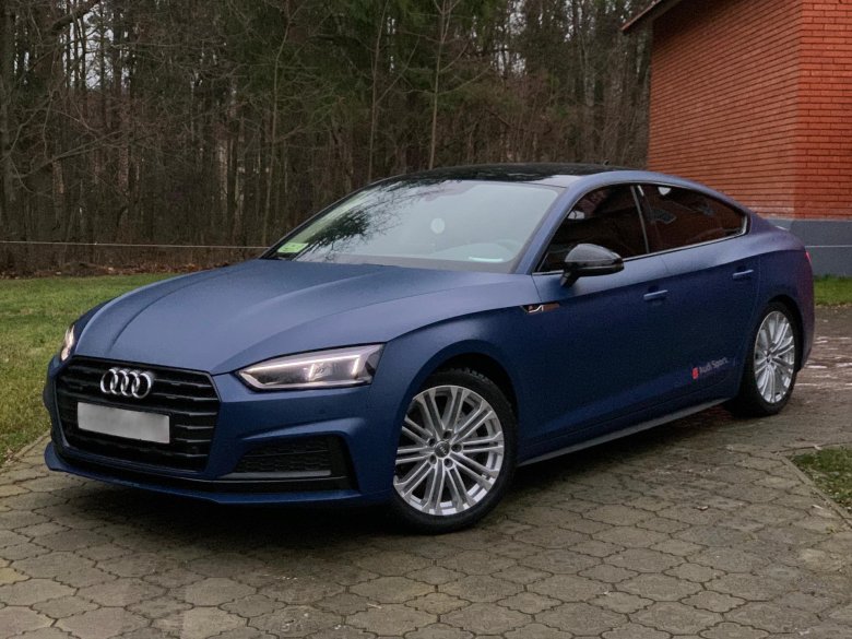 Ауди а 5 синяя