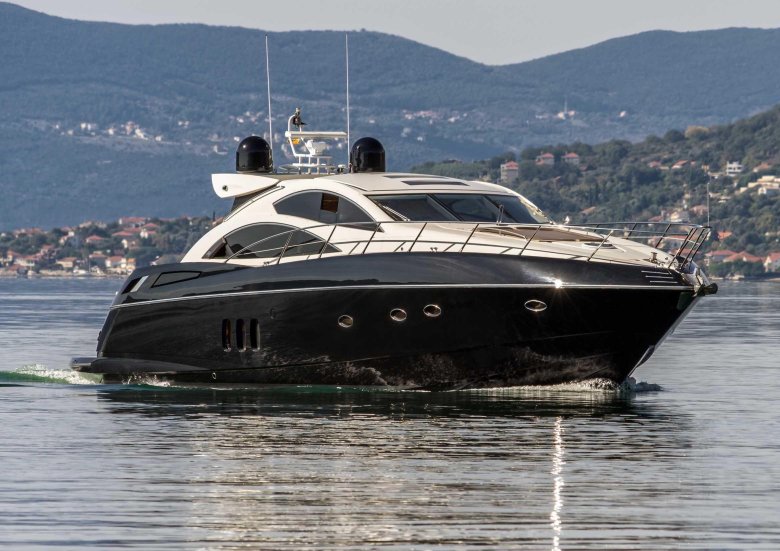 Sunseeker predator 56
