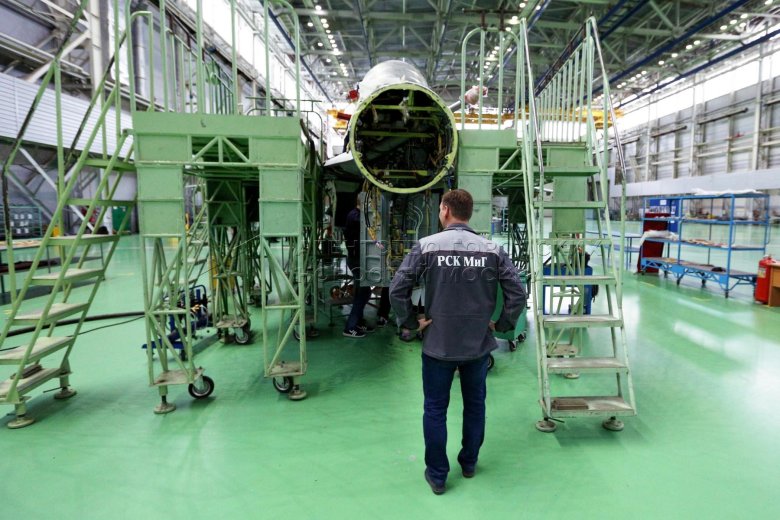 Луховицкий авиационный завод