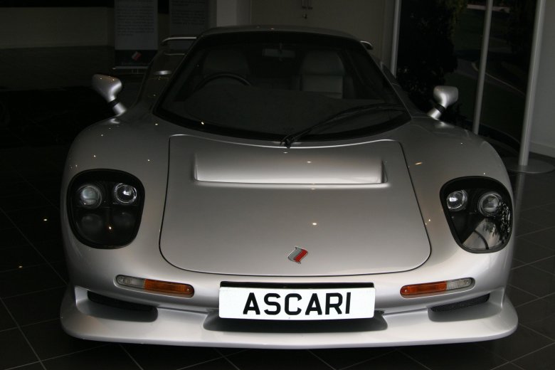 Isdera 112i