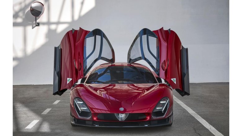 Alfa romeo 33 stradale 2023