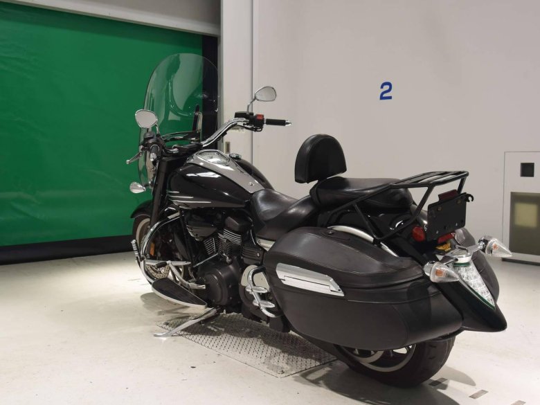 Ямаха стратолайнер 1900