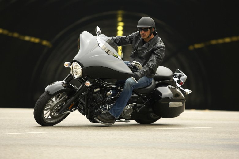 Yamaha xv1900 stratoliner deluxe