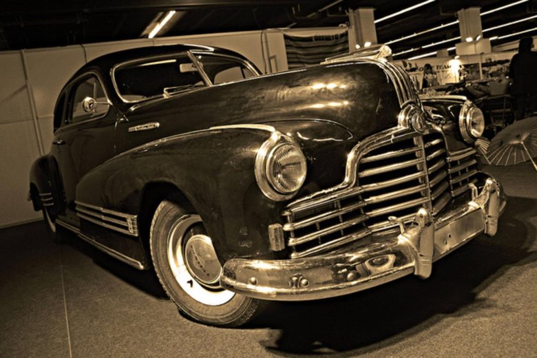 1948 pontiac silver streak