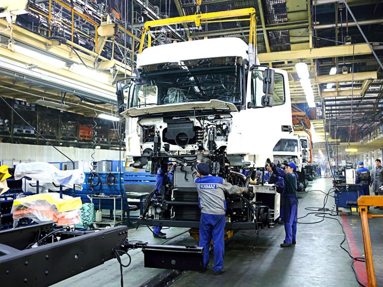 Автомобильный завод камаз