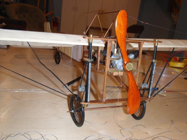 Модель самолета