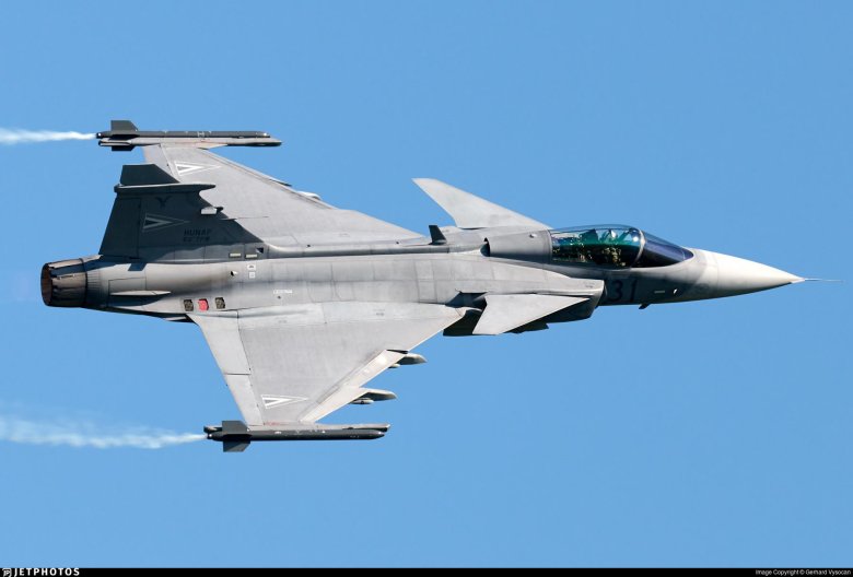 Грипен истребитель