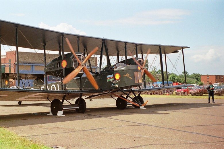 Vickers vimy самолет
