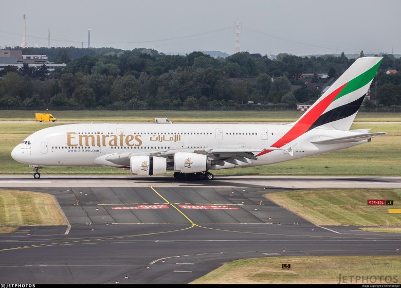 Airbus 380 800 emirates