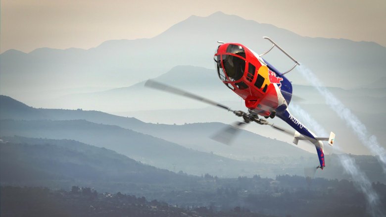 Вертолет ред булл