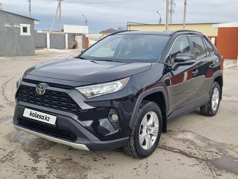 Тойота рав 4 2020