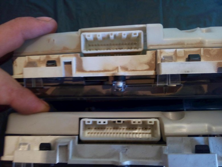 Разъем панели приборов тойота филдер 120