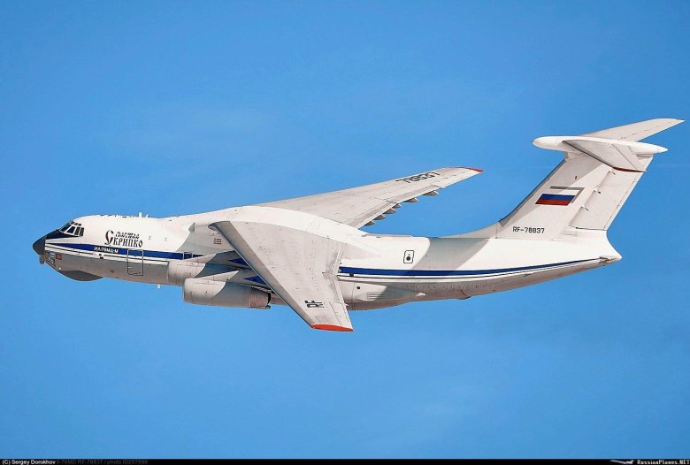 Самолет ил 76